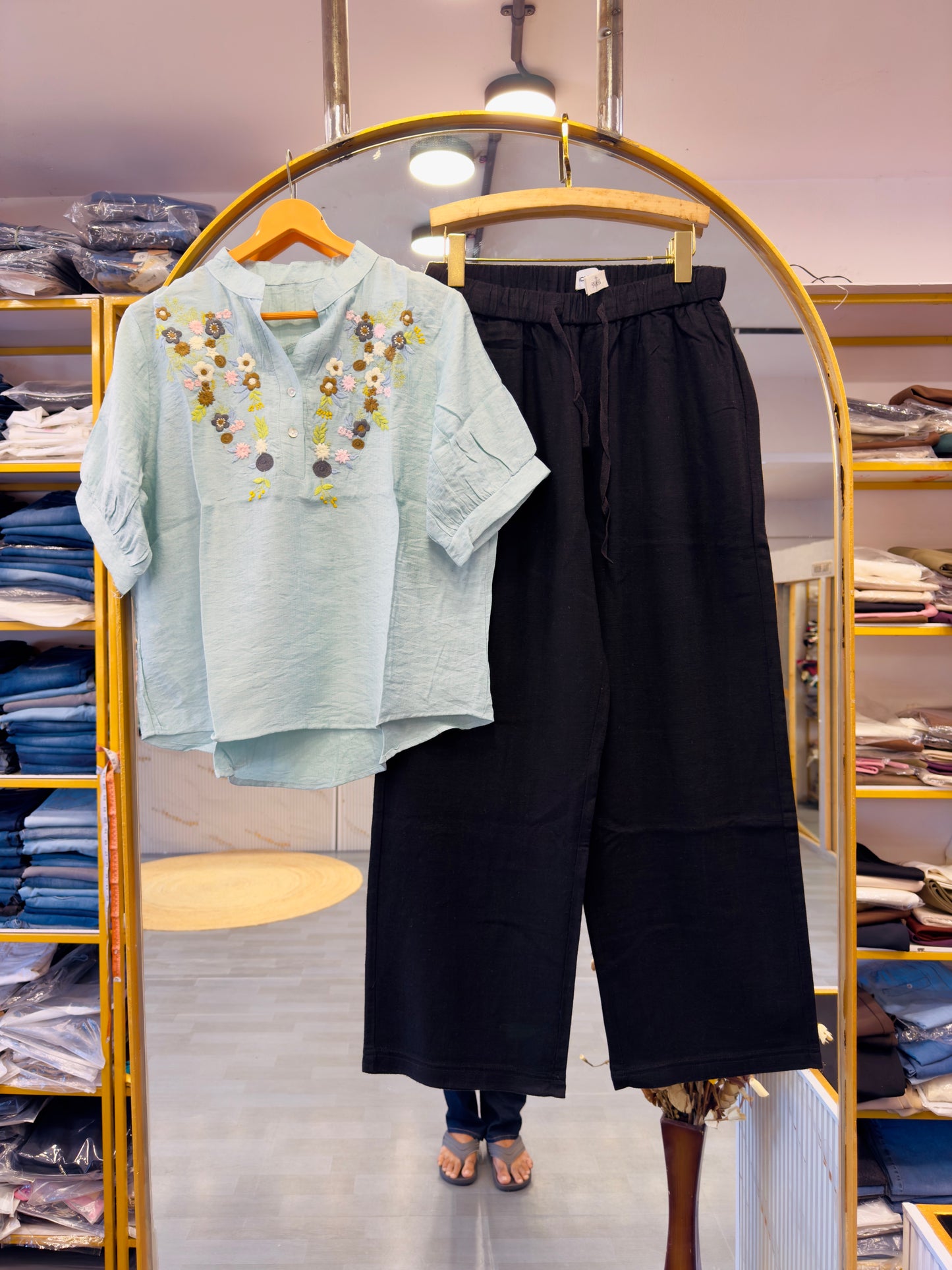 SKY BLUE EMBROIDERY TOP WITH LINEN COMFORTABLE PANT SET