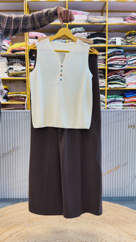 SLEEVELESS KNITTING TOP WITH TROUSER PANT SET